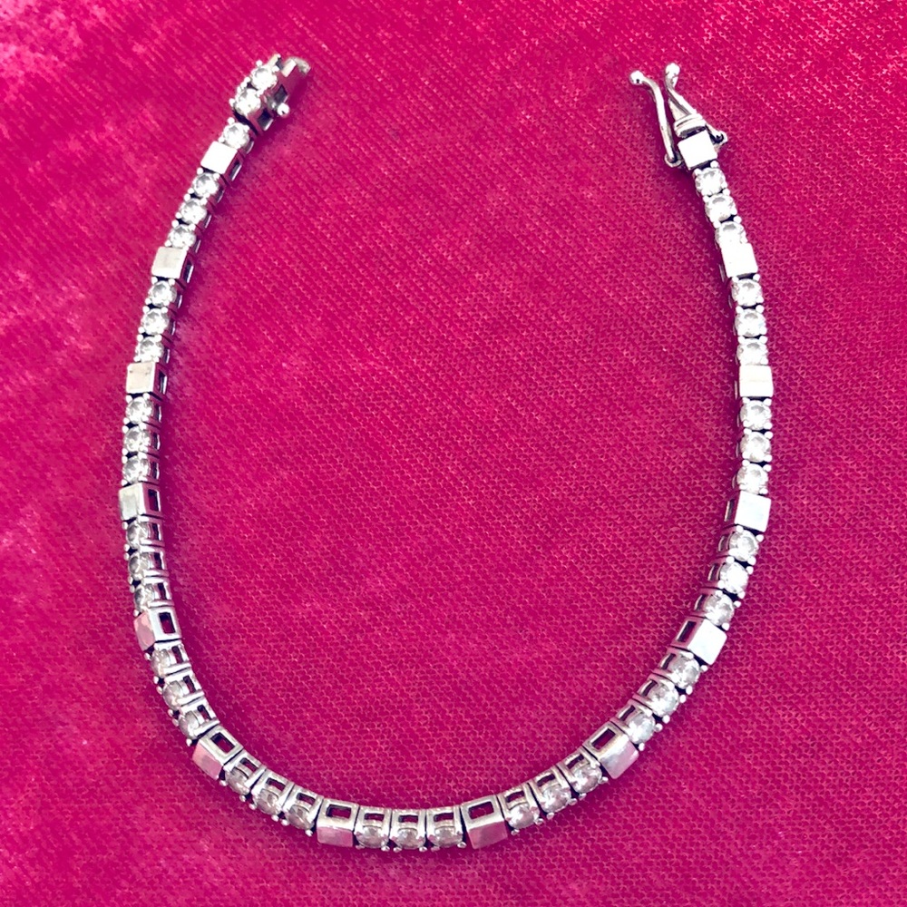Vintage 925 sterling silver cubic Zirconia Bracelet. Made by DOCZ from Korea